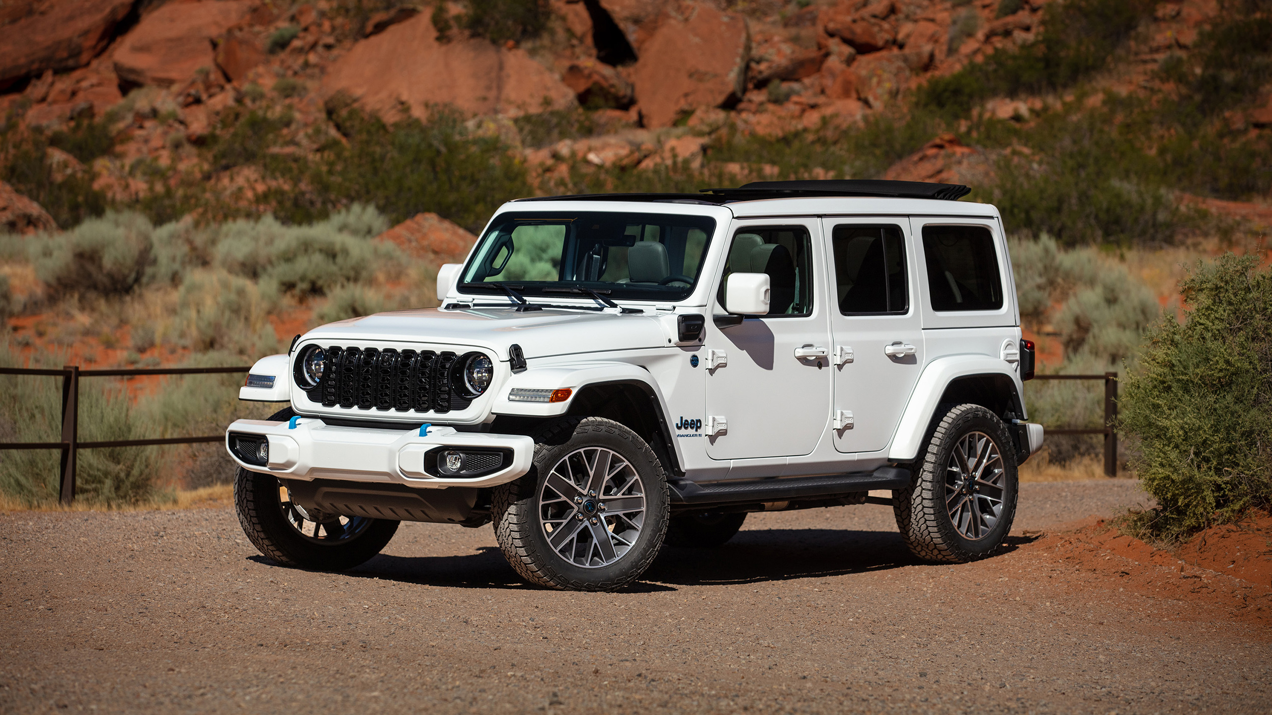 Jeep Suvs Trucks Prices Reviews Buyer S Guides