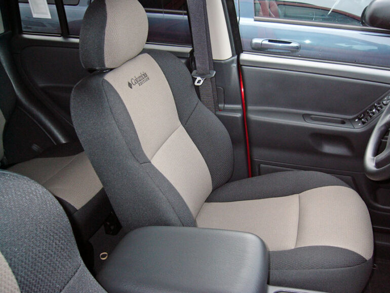 2004 Jeep WJ Grand Cherokee Columbia Edition