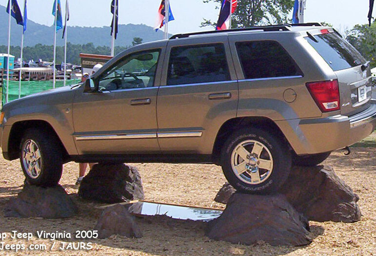 2005 Jeep WK