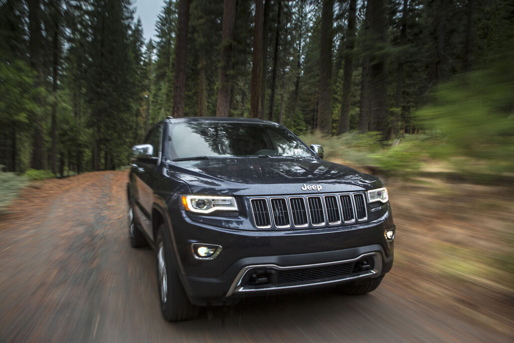 Introducing the 2014 Jeep WK2 Grand Cherokee Canada