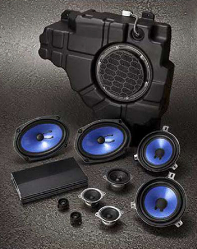 Jeep WK2 Grand Cherokee Alpine Premium Audio System