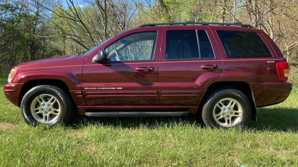 1999 Jeep Grand Cherokee wallpapers