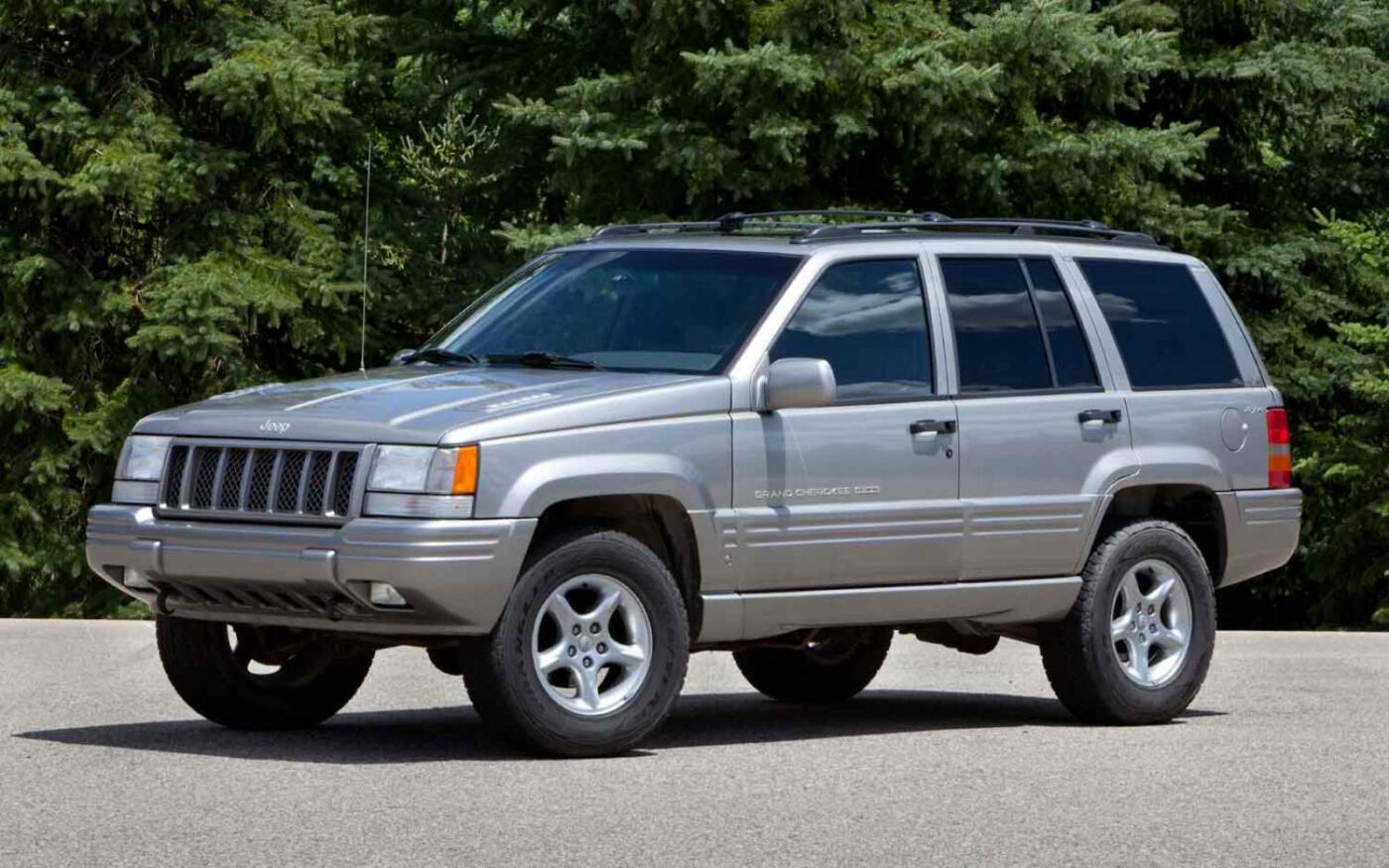 1997 Jeep Grand Cherokee (ZJ) Wallpapers - JeepSpecs.com