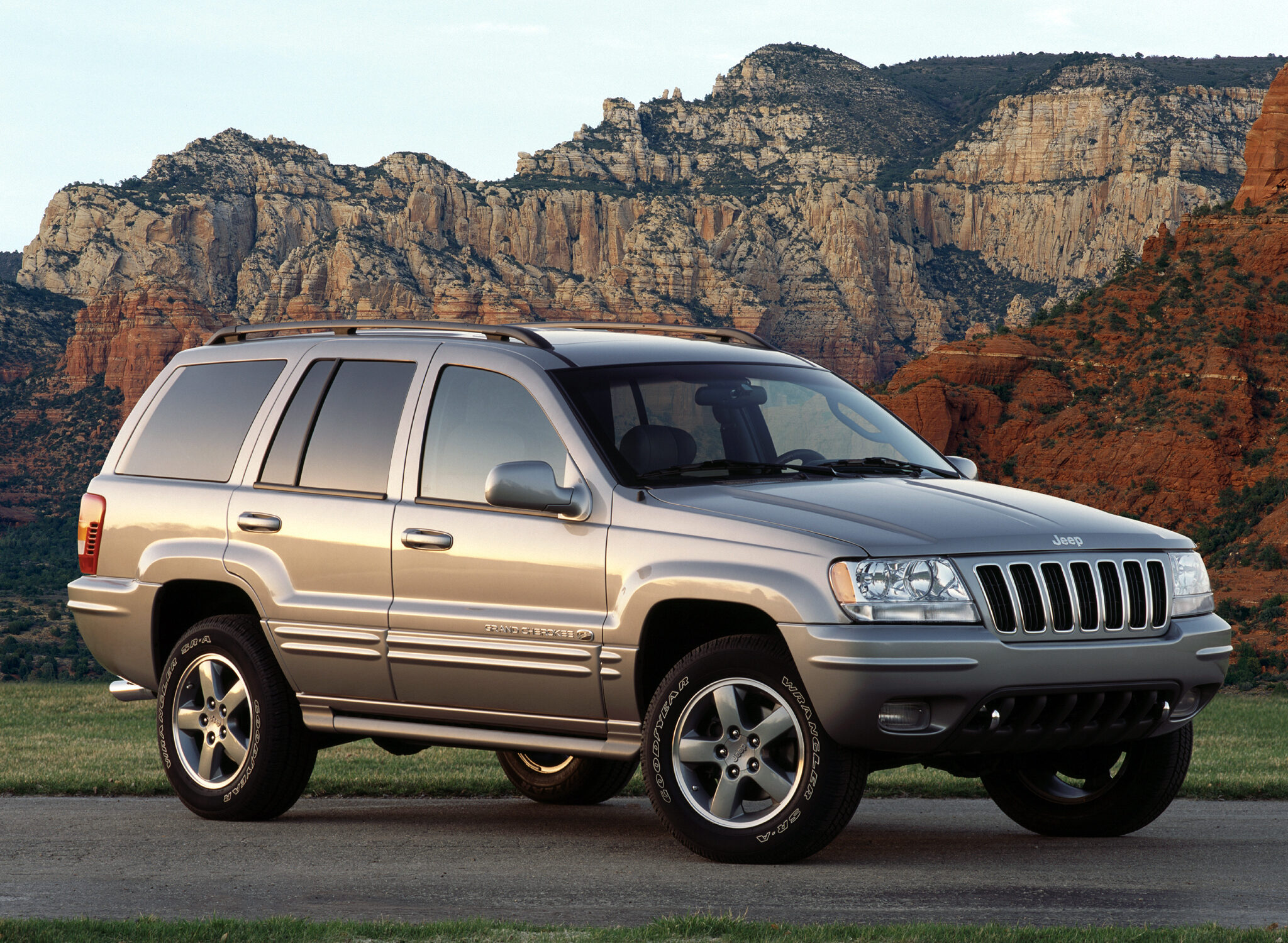 2002 Jeep Grand Cherokee Guide   2002 Jeep Grand Cherokee Limited 