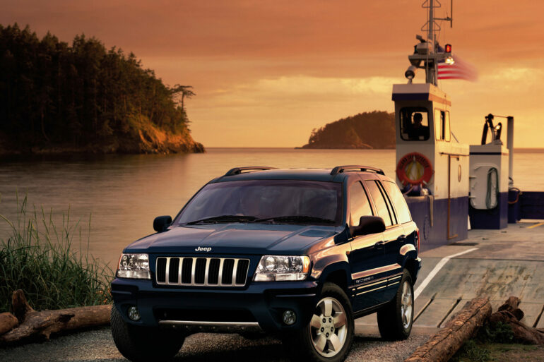 2003 Grand Cherokee at Sunset