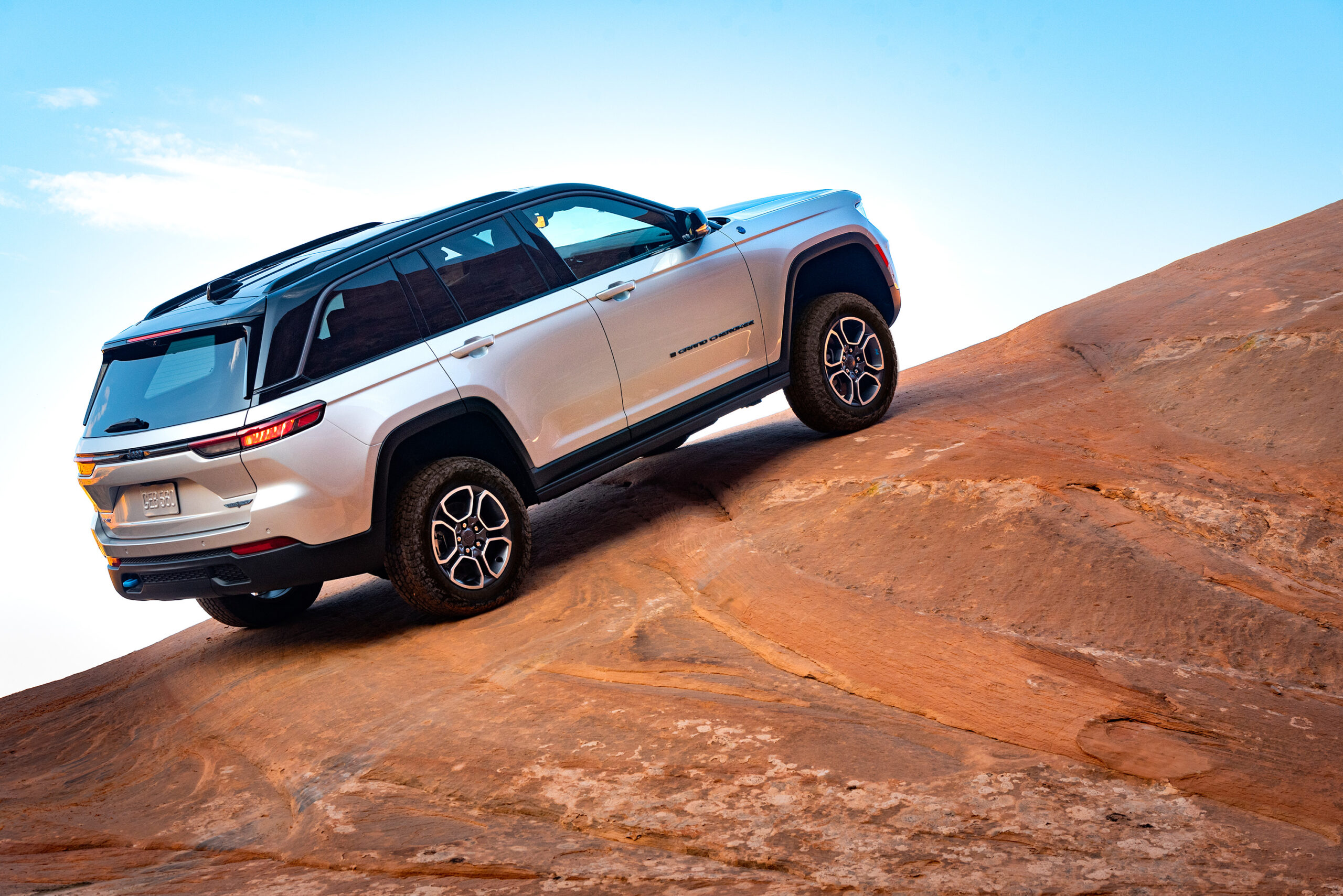 All-new 2022 Jeep® Grand Cherokee Trailhawk 4xe