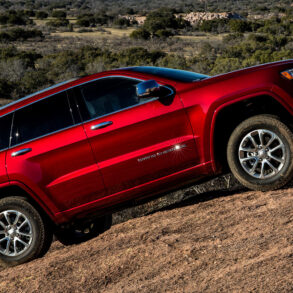 2013 Paprika Red Jeep Grand Cherokee