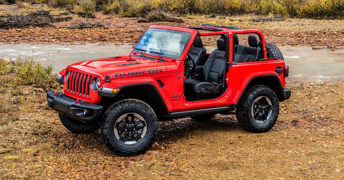 2019 red Jeep Rubicon off-road