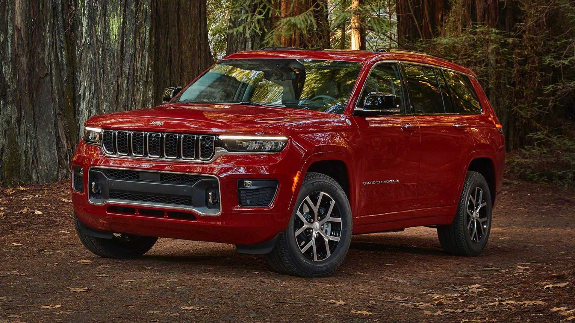 2022 Velvet Red Jeep Grand Cherokee