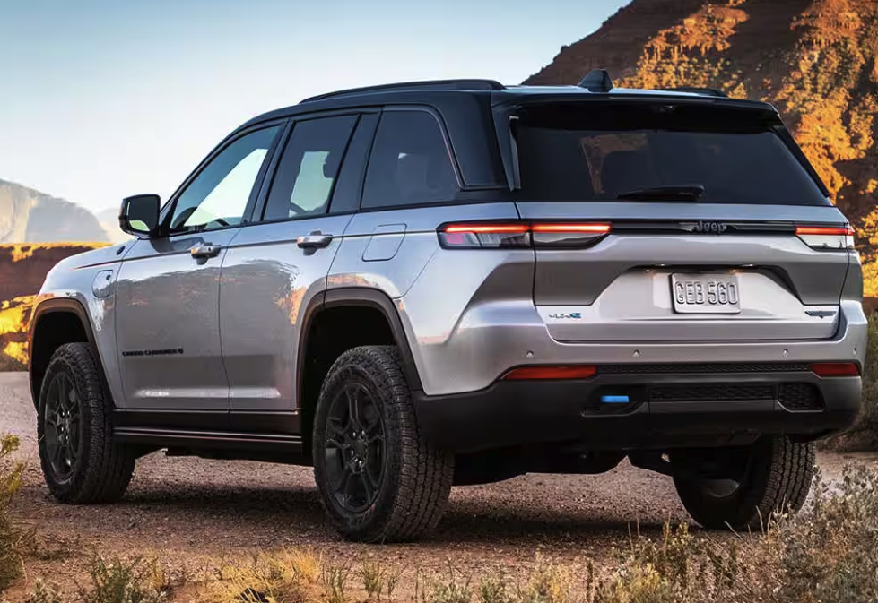 5th Generation Jeep WL Grand Cherokee Guide | JeepSpecs.com