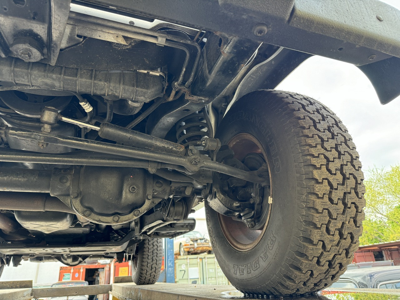 Undercarriage of a Jeep Wrangler TJ gen