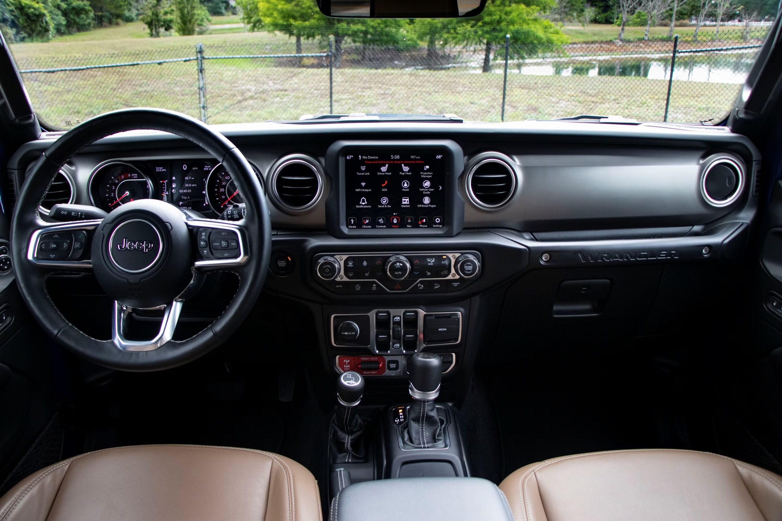 Interior shot of a 2023 Jeep Wrangler Unlimited